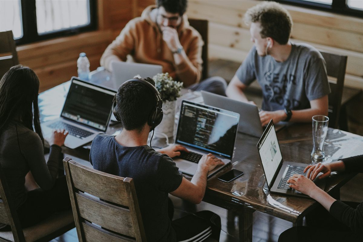 L’équipe Ex2 au travail
