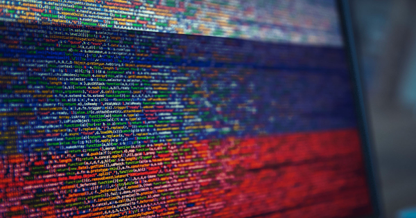 Informations sur le système de piratage russe au fil de cette action militaire. Hacking de données, de mot de passe, de serveur et autre chose