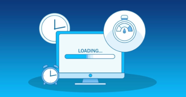 Google évalue la vitesse de chargement pour calculer le référencement. Faites les mises à jour des logiciels et de votre plateforme CMS pour aider le référencement.