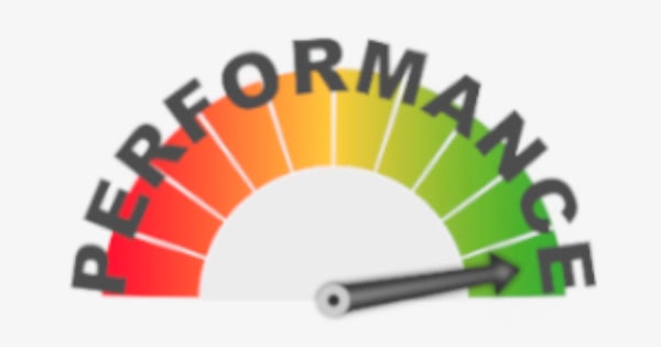 Ex2 vs. GreenGeeks: Performances et infrastructure technique